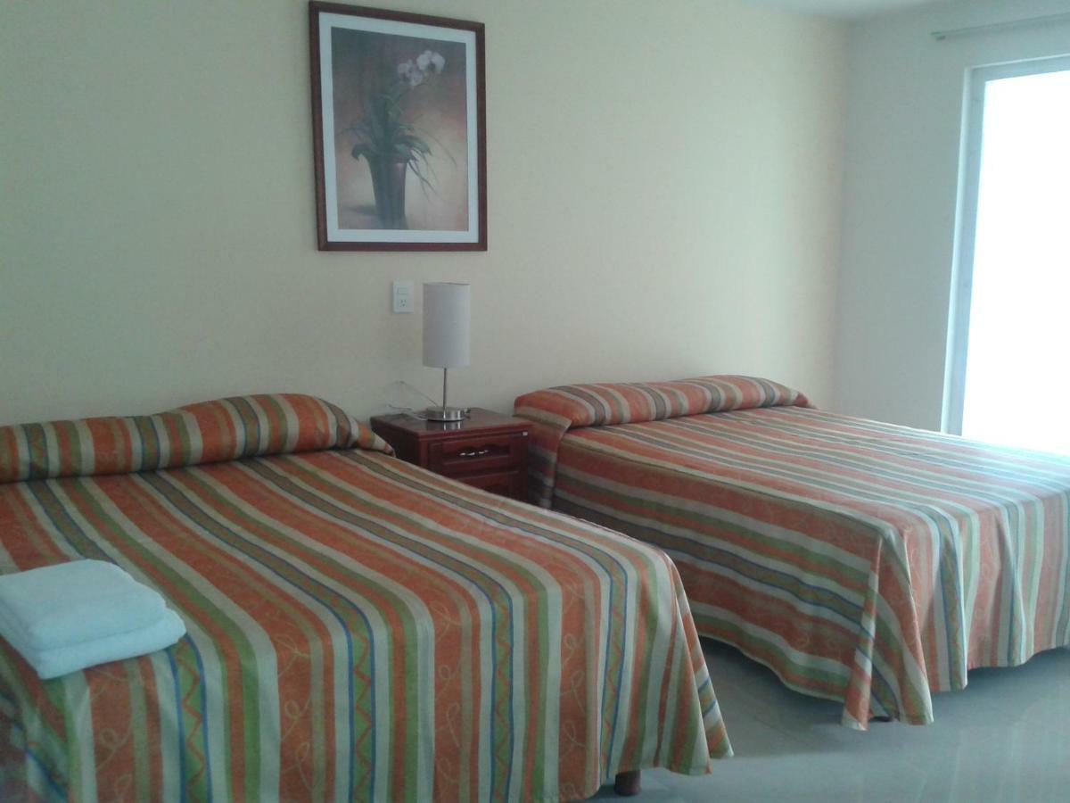Hotel Playa Azul กาเตมาโก ภายนอก รูปภาพ