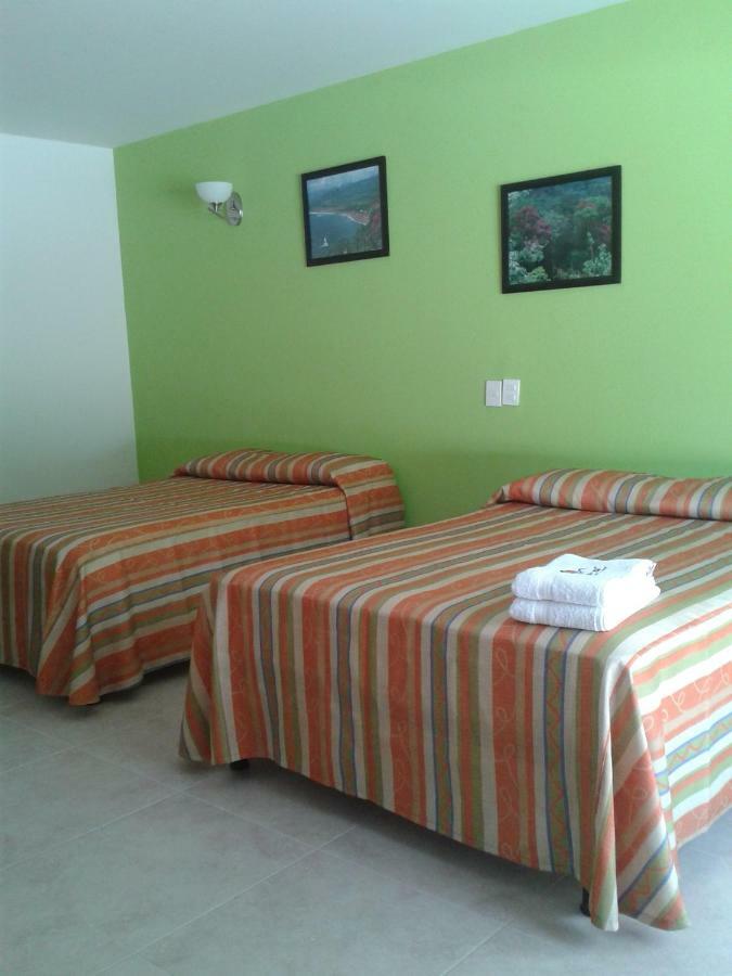 Hotel Playa Azul กาเตมาโก ภายนอก รูปภาพ